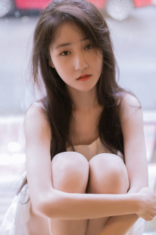 亂伦丰满人妻一区二区